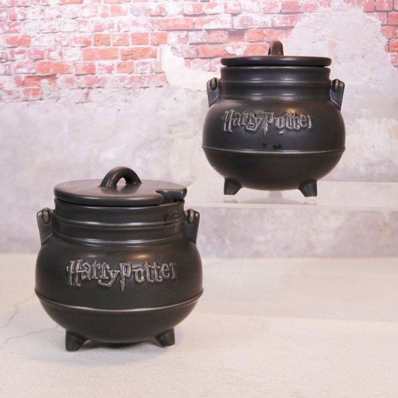 Harry Potter Cauldron Soup Mug with Lid Universal 2017 Discontinued - Picture 3 of 9